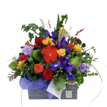 Load image into Gallery viewer, Florist&#39;s Choice
